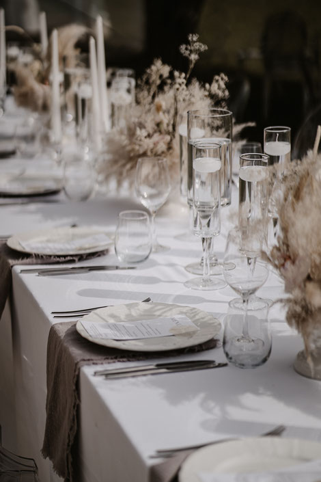 Musselinservietten leihen | Servietten mieten | Dekoverleih | Hochzeit Deko mieten | the featherette