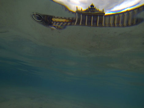 L'artiste Laurent Valera s'invite à Munich pour jouer de la ville au travers de ses fontaines et de ses monuments.