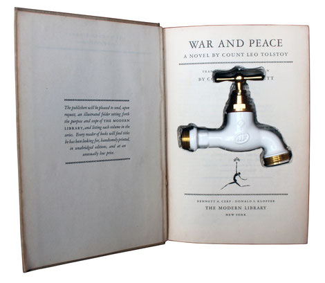 Oeuvre d'art de Laurent Valera sur le manque d'eau en Afrique du Sud. Robinet caché dans le roman Guerre et Paix de Tolstoy