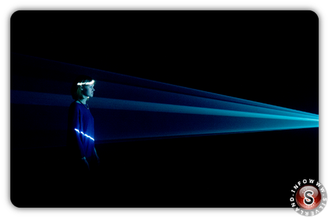 Luce blue alla finestra - The blue light in the window