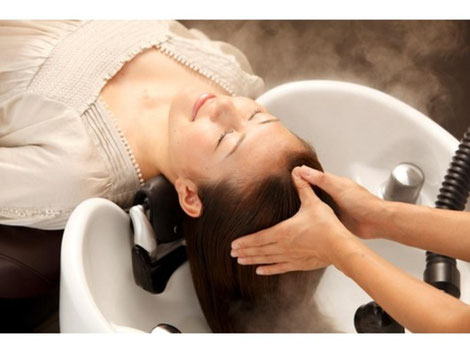 Les bienfaits du massage du cuir chevelu - Produits naturels et bio