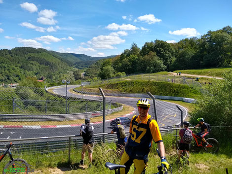 Mit dem R Raymon Fullray e-Nine am Nürburgring