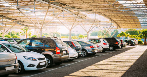 Parken an deutschen Flughäfen