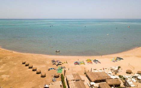 Colombia: kiteboarding in amazing flat water lagoons just with girls. Perfect and safe holiday in Latin America!