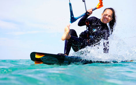 Girls Kite Camp and adventure trip in Colombia: Action and fun every day. All levels welcome!