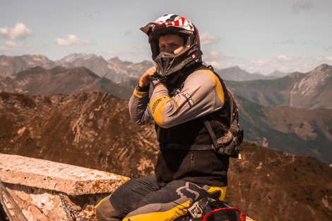 Reiseenduro Tour TET Westalpen Piemont Ligurien