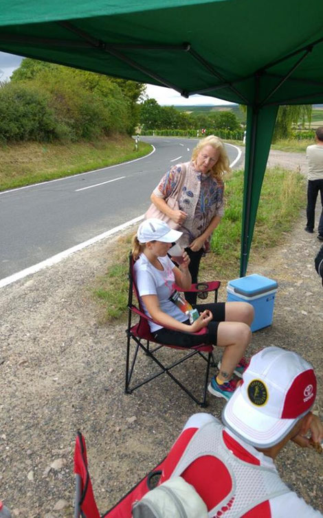 Der Campingstuhl bei Kilometer 60 ist einfach zu gemütlich.