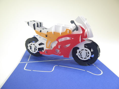 carte pop-up moto typé sport en carte de voeux, carte fête des pères ou carte d'anniversaire