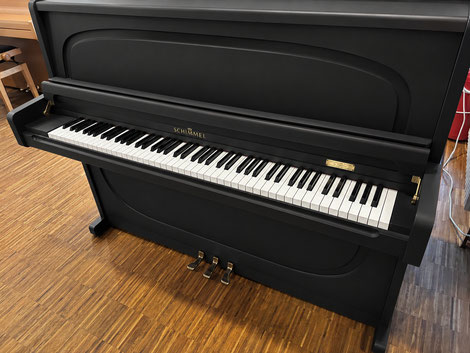 Piano Dubbel - gebr. Schimmel Klavier Mod. Landhaus 114