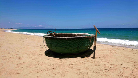 vietnam-sueden-handwerk-tradition-rundboot-Fischerboot-Küstenstrassen-Kulturgut-Bambus-Handarbeit