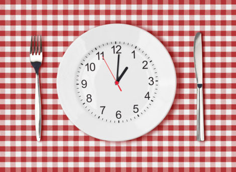 Meal timings are as important as sunlight for letting our bodies know how to adjust our internal clocks to a new timezone