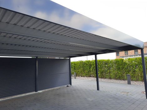 Metallcarport mit 6m langer Blende