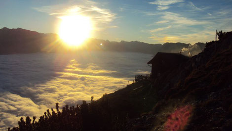 Auf der Werfner Hütte kann man auch einkehren oder übernachten