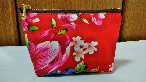  取扱商品／花布／雑貨／ポーチ・巾着／ミニポーチ／牡丹／レッド