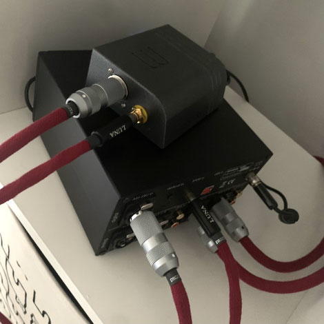 Amoenus Audio - Wattson Audio Emerson Digital - Luna  Cables Rouge