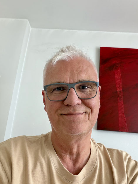 Robert Schultes mobile Praxis für Cranio Sacral Arbeit von Wien bis Melk .