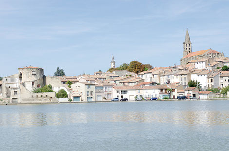 Le grand bassin de Castelnaudary. Crédit photo : Couleur Média