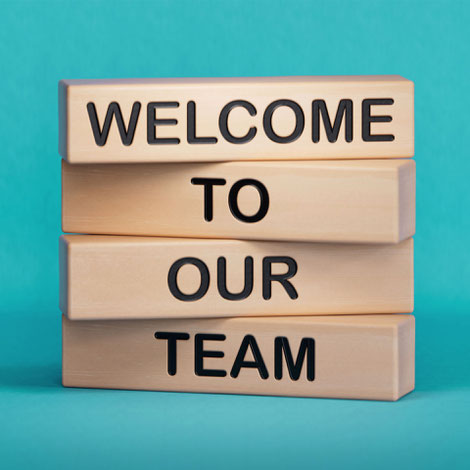 Roos GmbH in Augsburg welcomes its new trainees