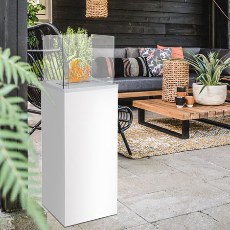 Ob als Wärmequelle an kühlen Abenden, als stimmungsvolles Licht bei Ihrer nächsten Grillparty oder einfach als elegantes Wohnaccessoire – der Helsinki ist eine Bereicherung für jeden Anlass