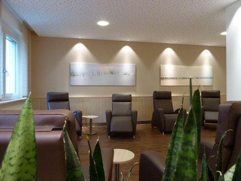 Relaxsessel Keyton Deco mit speziellem Bezug im Helios-Klinikum in Hildesheim