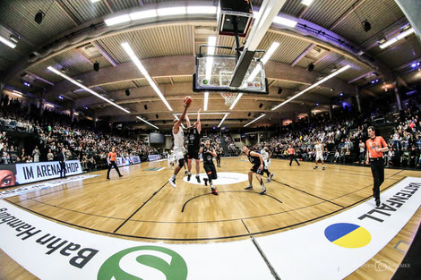 Haus der Wölfe Arena MatchmakingDating thai Damen in Australien