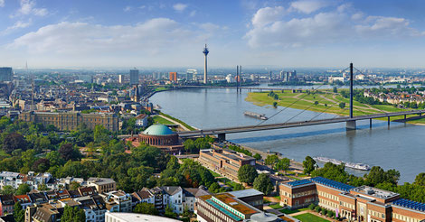 Unser Showtruck hat Düsseldorf besucht, um unsere Boxspringbetten in 180x200 cm den Interessenten der Stadt vorzustellen