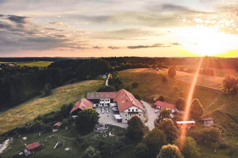 hochzeit location münchen umgebung seminarhaus Lamplstätt