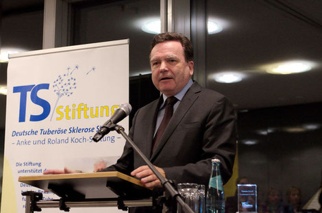 Begrüßung durch den Vorsitzenden des Vorstandes der Hessischen Landesbank, Herbert Grüntker