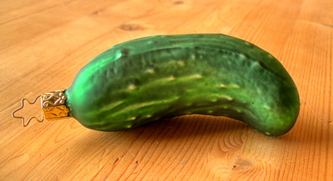 Christbaumschmuck in Form einer (Essig)Gurke Foto: Firma INGE-Glas, Neustadt bei Coburg