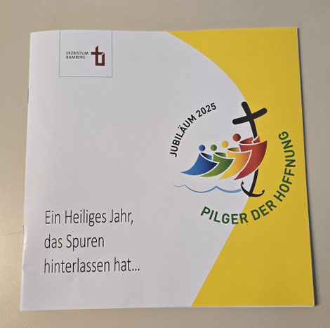 In einer kleinen Broschüre wurden die Höhepunkte des Heiligen Jahres im Erzbistum Bamberg festgehalten. Foto: Andreas Kuschbert