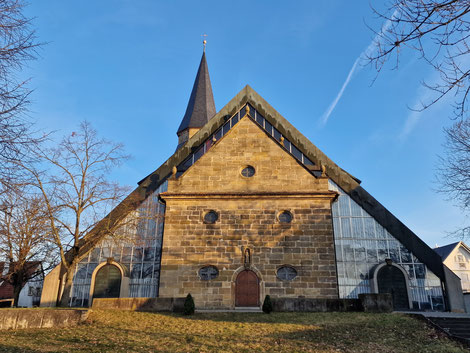 Breitengüßbach mit seiner Pfarrkirche St. Leonhard ist der Verwaltungssitz des Seelsorgebereichs Main-Itz. Foto: Andreas Kuschbert