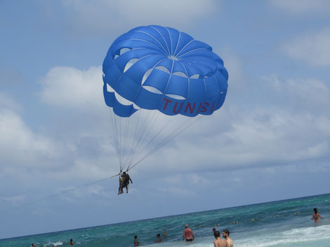 One of the parachutes on the beach of our hotel