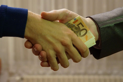 P2P-Kredit P2P-Lending Loans Kreditnehmer Kreditgeber Geld leihen Privat