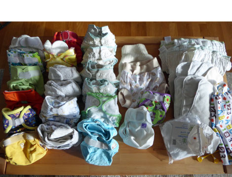 Newbornpaket mit 2 Nachthosen und vielen Höschenwindeln