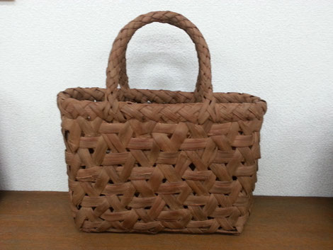 くるみ 手付きかご 鉄線編み くるみ 手付きかご 鉄線編み Craft band