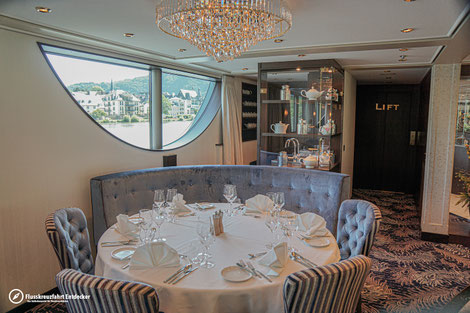 MS VIVA MOMENTS Restaurant