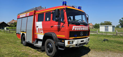 MB 1124 AF 4x4 Tanklöschfahrzeug Autobomba Firetruck Exmo Basisfahrzeug Traumauto