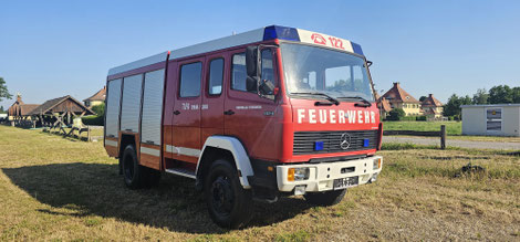 Allrad 1124 AF Mercedes Exmo Fahrzeug Offroad Mobil Expeditionsfahrzeug Basisfahrzeug