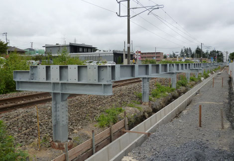 駅ホーム桁鉄骨