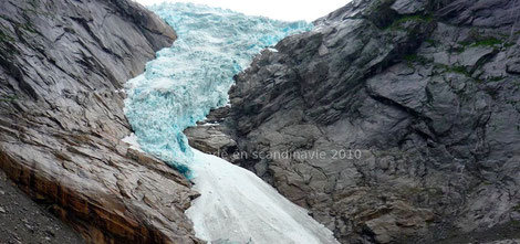 langue glaciaire du glacier Svartisen