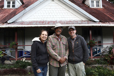 Woyton-Chef Martin Schäfer mit Clara und Pepe Pretto (Foto: Woyton)
