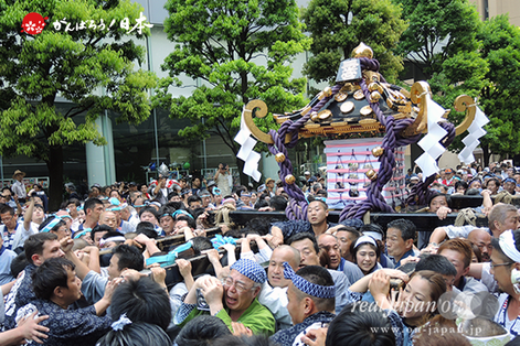  2015年 三社祭(5月17日): 二之宮･本社神輿渡御〈駒形町会〉ⓒreal Japan 'on!