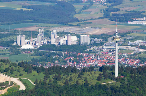 Ausnahmen als Regel: Holcim-Zementwerk in Dotternhausen. Foto: Holcim (Deutschland) GmbH 