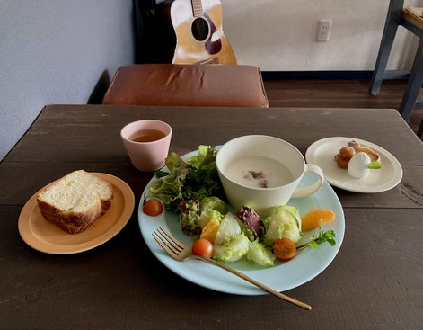 富士宮のケーキカフェcafe verbとお料理教室「季と和」のコラボ予約制の朝ごはん