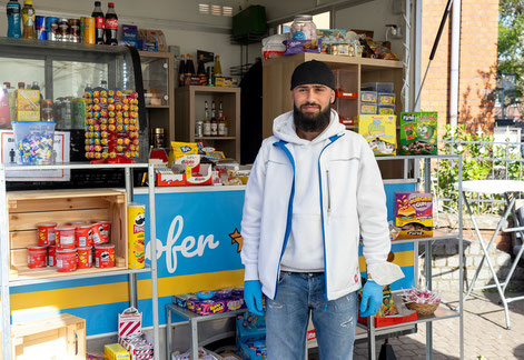 Samir (Name geändert) hat Sozialstunden für einen Einstieg in seinen Minijob genutzt. (Foto: Achim Pohl, Bistum Essen)