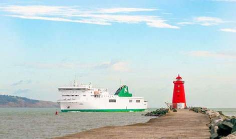 Le navire M/V Epsilon, qui sera remplacé en mai 2018 par le nouveau navire d'Irish Ferries.