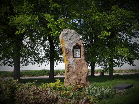 Hinkelstein bei Saulheim in Rheinhessen