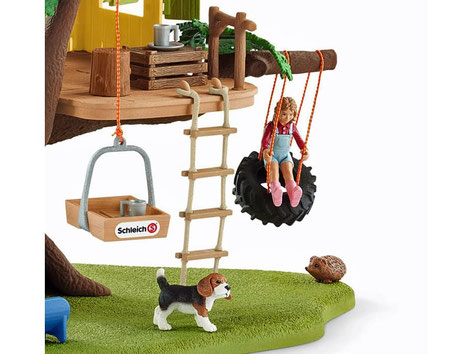 Die Besonderheit im Schleich Paket 42408 ist, eine tolle blaue Rutsche und ein grosser Schaukelspass mit einem Reifen.