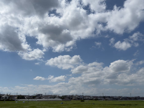 2026/6/28　散歩しながら撮った空