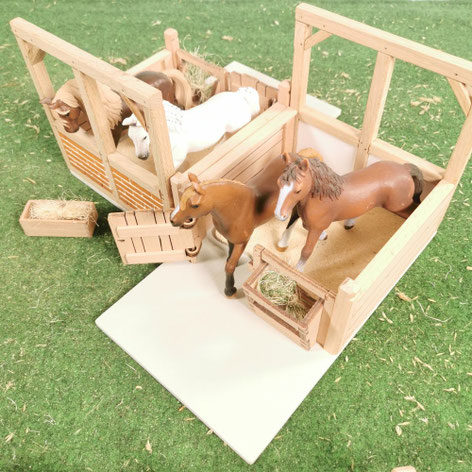 Starter-Set für deine Pferdewelt aus Holz